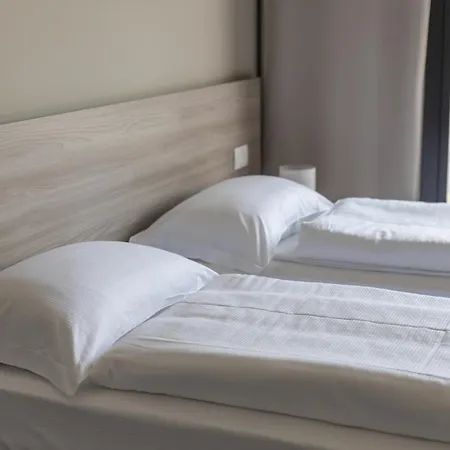 Virtual - Superior Milano 4*