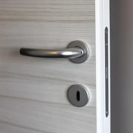 Virtual - Superior Milano Aparthotel 4*